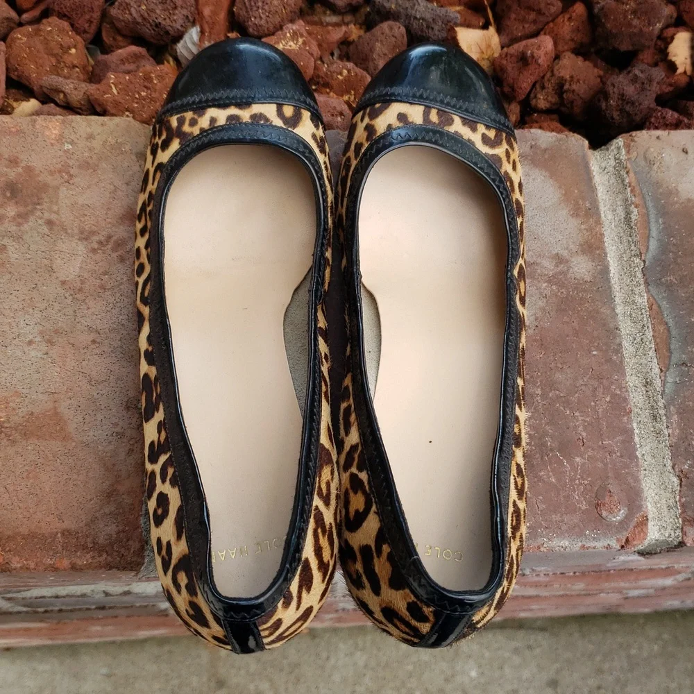 Cole Haan Womens Tali Wedge Heel Leopard Calf Hair Shoes Size 8 B Animal Print